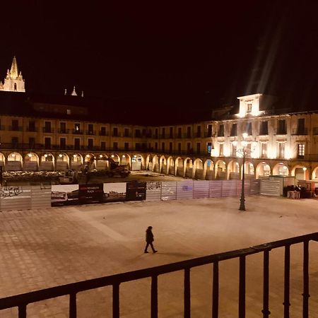Arquitecto De La Vida- Plaza Mayor León Εξωτερικό φωτογραφία