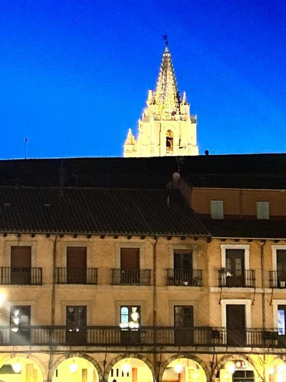 Arquitecto De La Vida- Plaza Mayor León Εξωτερικό φωτογραφία