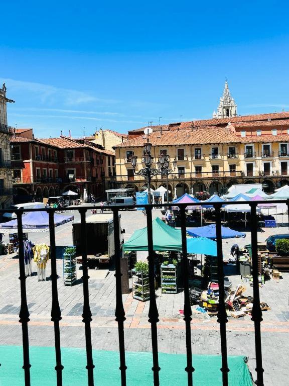 Arquitecto De La Vida- Plaza Mayor León Εξωτερικό φωτογραφία
